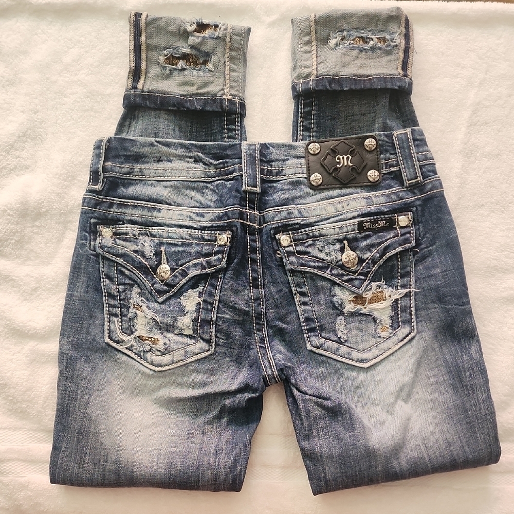 Miss Me Distressed Signature Rise Cuffed Skinny Blue Jeans Size: 27 - Picture 10 of 13